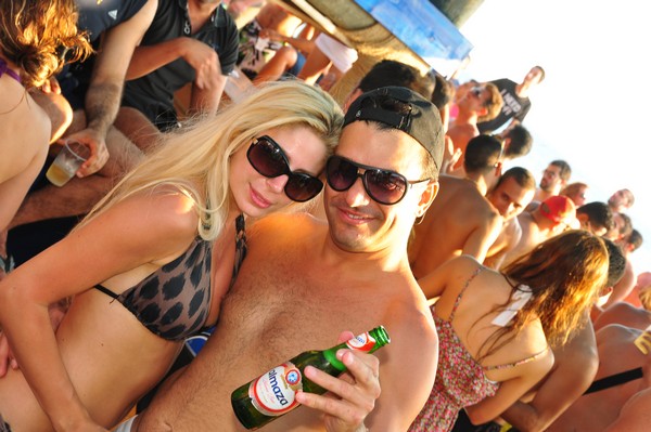 Champagne Shower @ Edde Sands